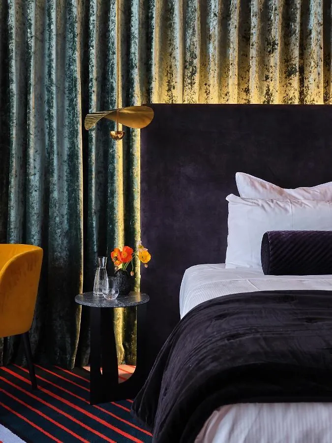 Naumi Hotel Wellington 4*,