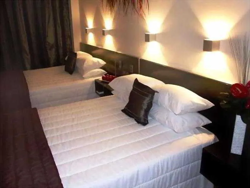 Naumi Hotel Wellington 4*,